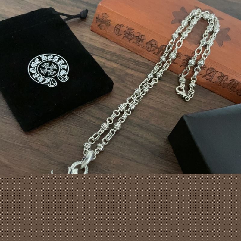 Ch**me He**ts necklaces
